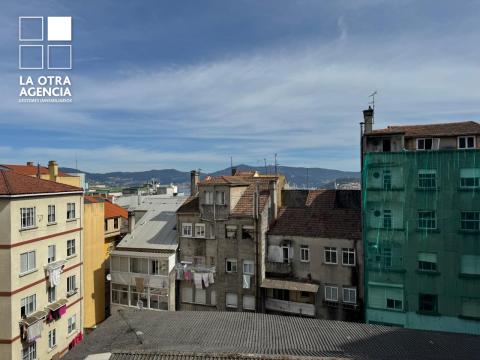 CENTRICO-Piso de 160m² a rehabilitar